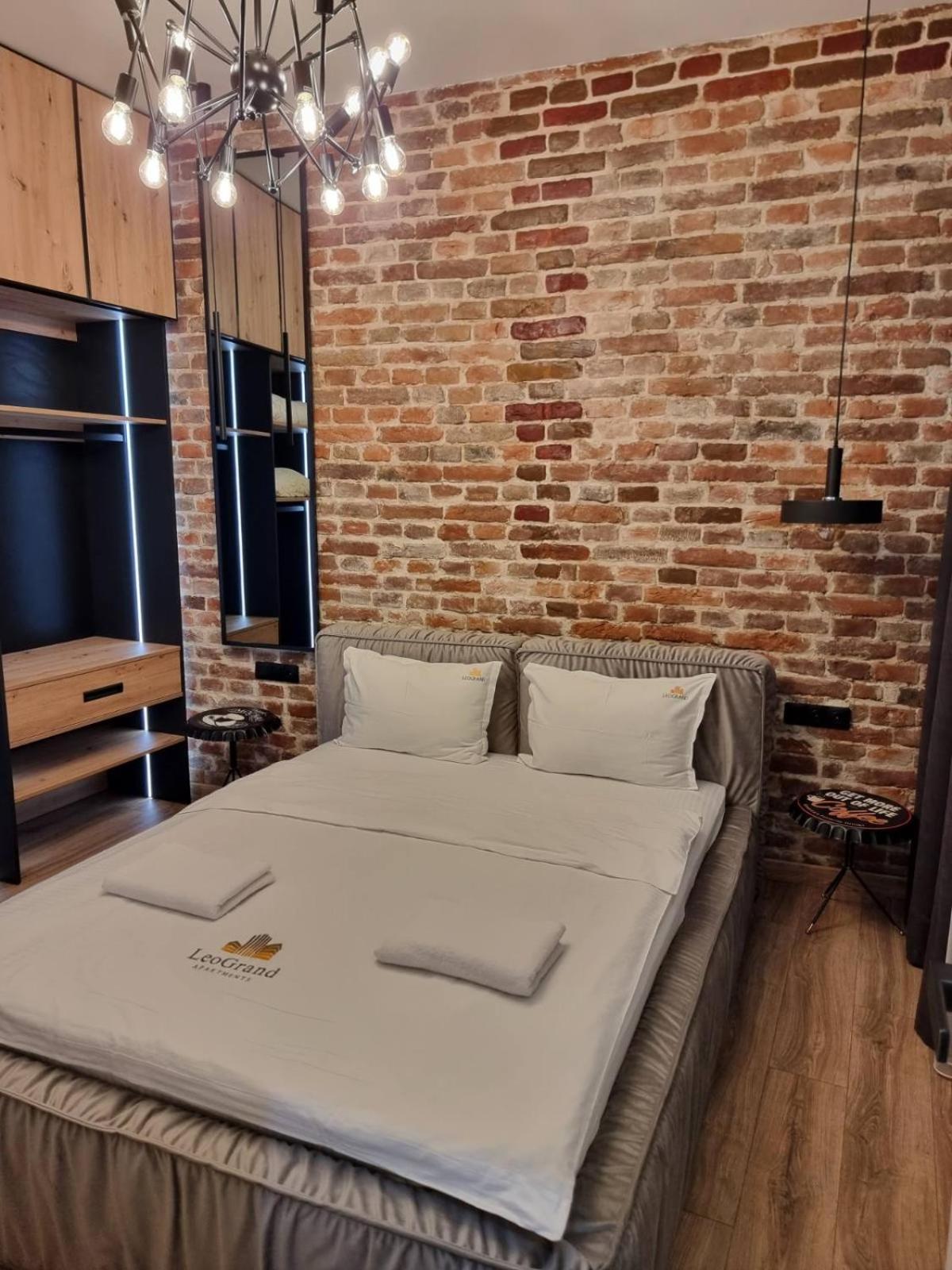 Leogrand Apartments On Krakivska 26 리비프 외부 사진